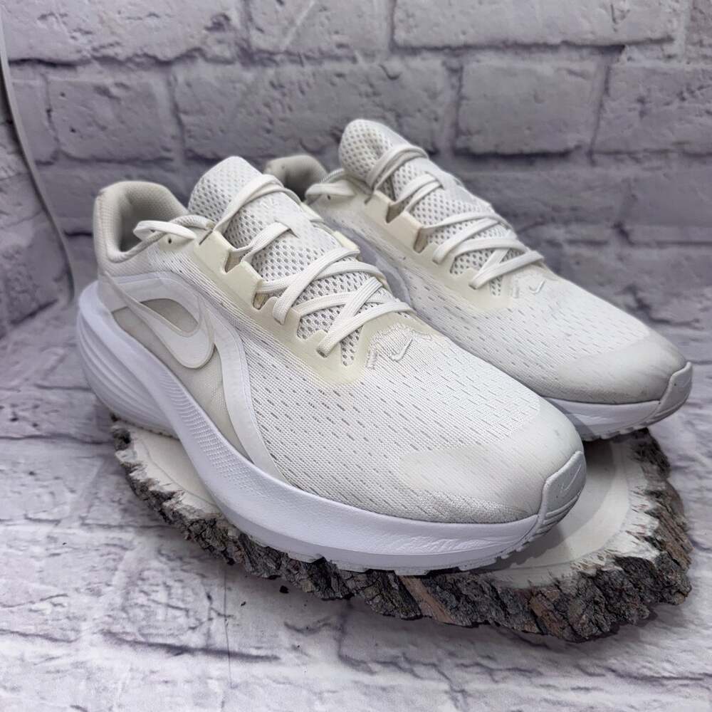 Nike Downshifter 14 Men’s Size 11.5 Running Shoes White  IB1895-104 EUC